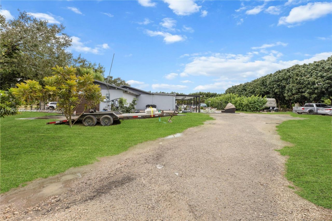 33300 SW 212th Ave , Homestead, FL 33034 Photo