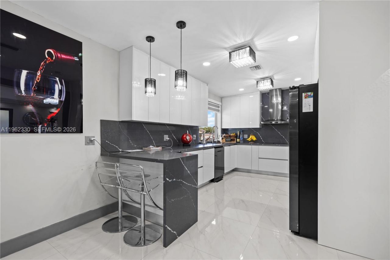 33300 SW 212th Ave , Homestead, FL 33034 Photo