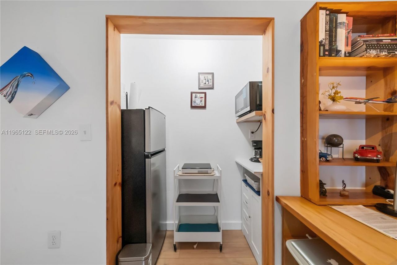 10095 NW 127th St , Hialeah Gardens, FL 33018 Photo