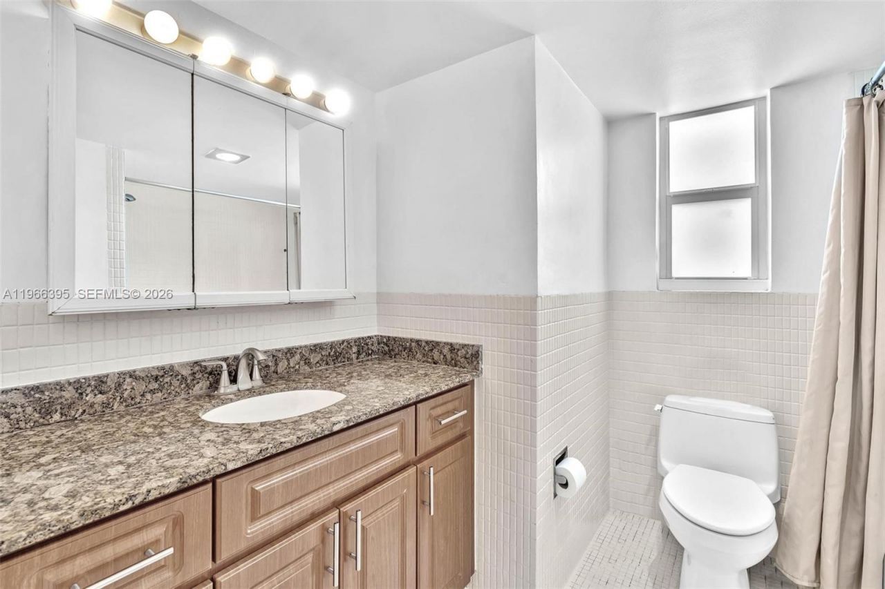 9524 Byron Ave , Surfside, FL 33154 Photo