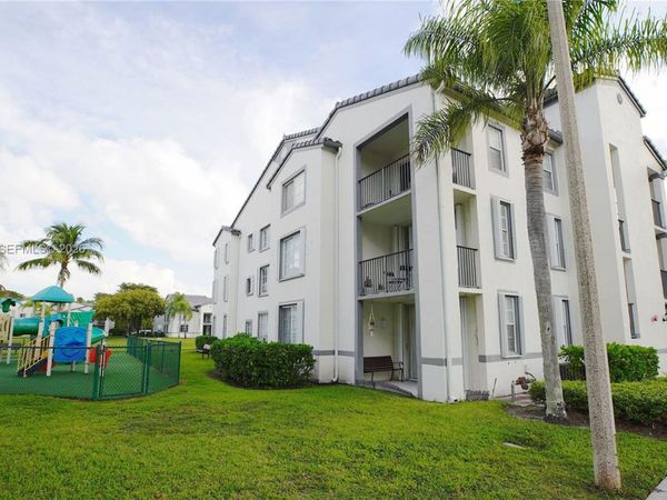 4360 NW 107th Ave , Unit 101, Doral, FL 33178