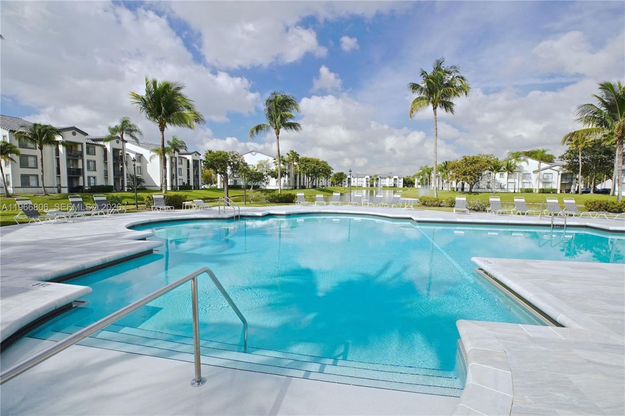 4360 NW 107th Ave , Unit 101, Doral, FL 33178 Photo