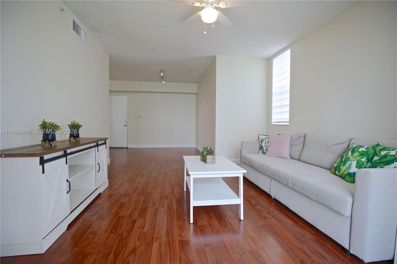 4360 NW 107th Ave , Unit 101, Doral, FL 33178 Photo