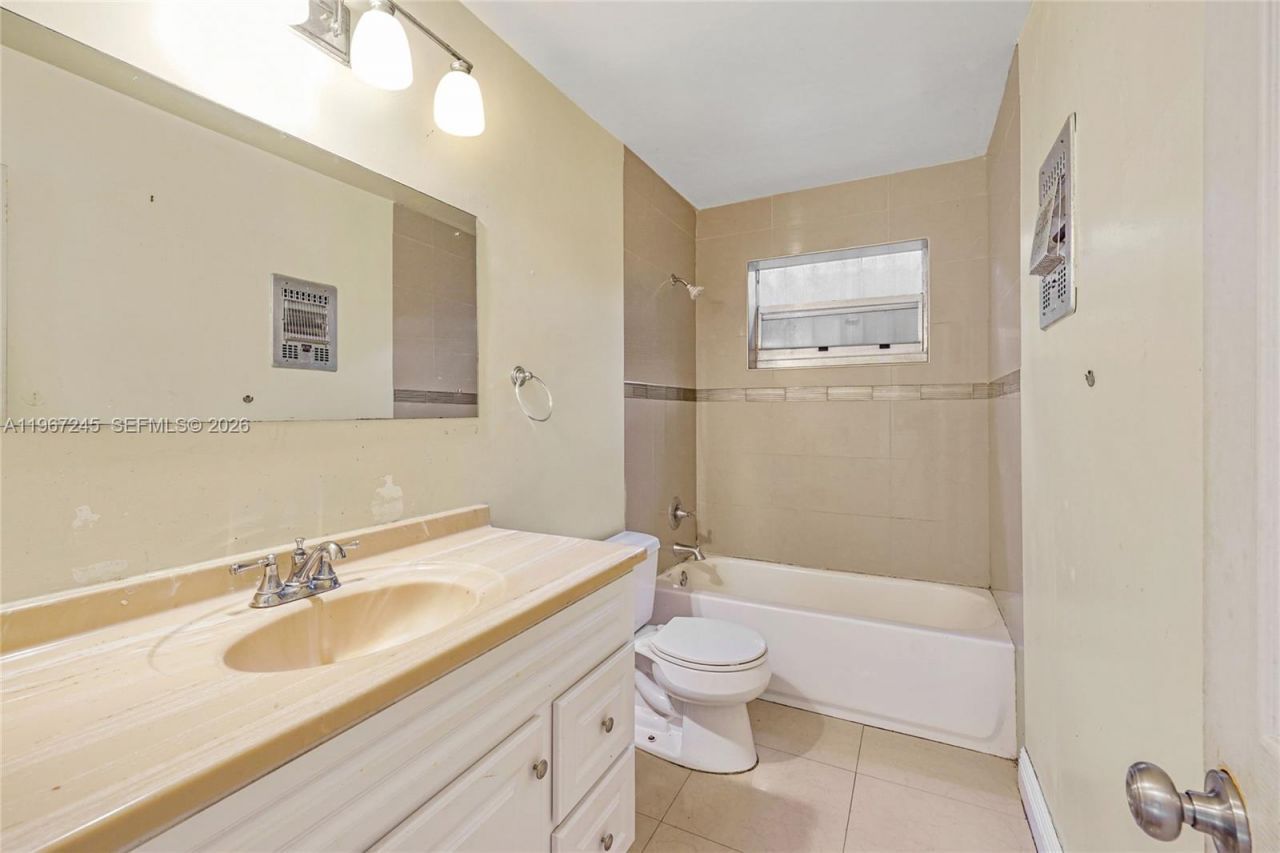 7637 Biltmore Blvd, Miramar, FL 33023 Photo