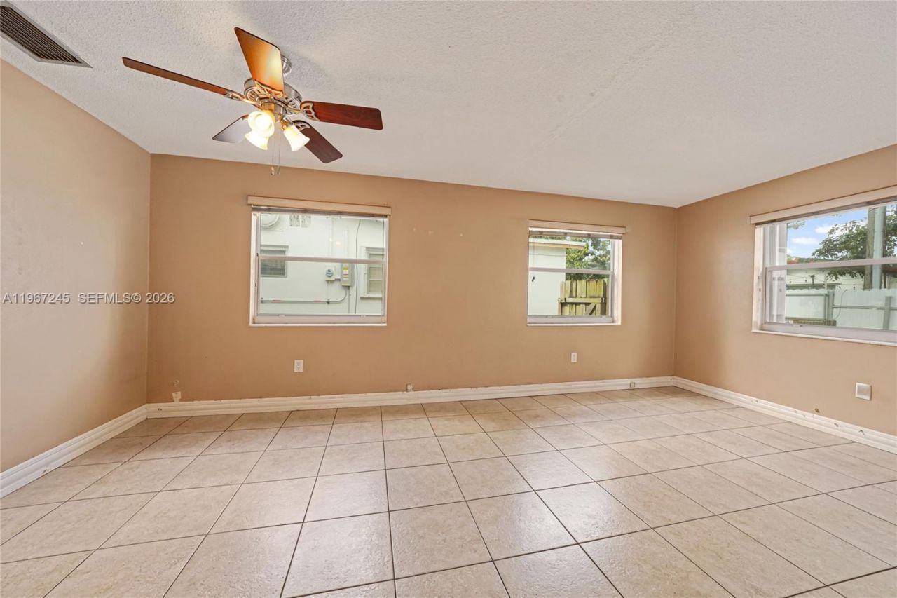 7637 Biltmore Blvd, Miramar, FL 33023 Photo