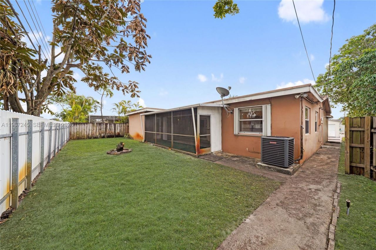 7637 Biltmore Blvd, Miramar, FL 33023 Photo