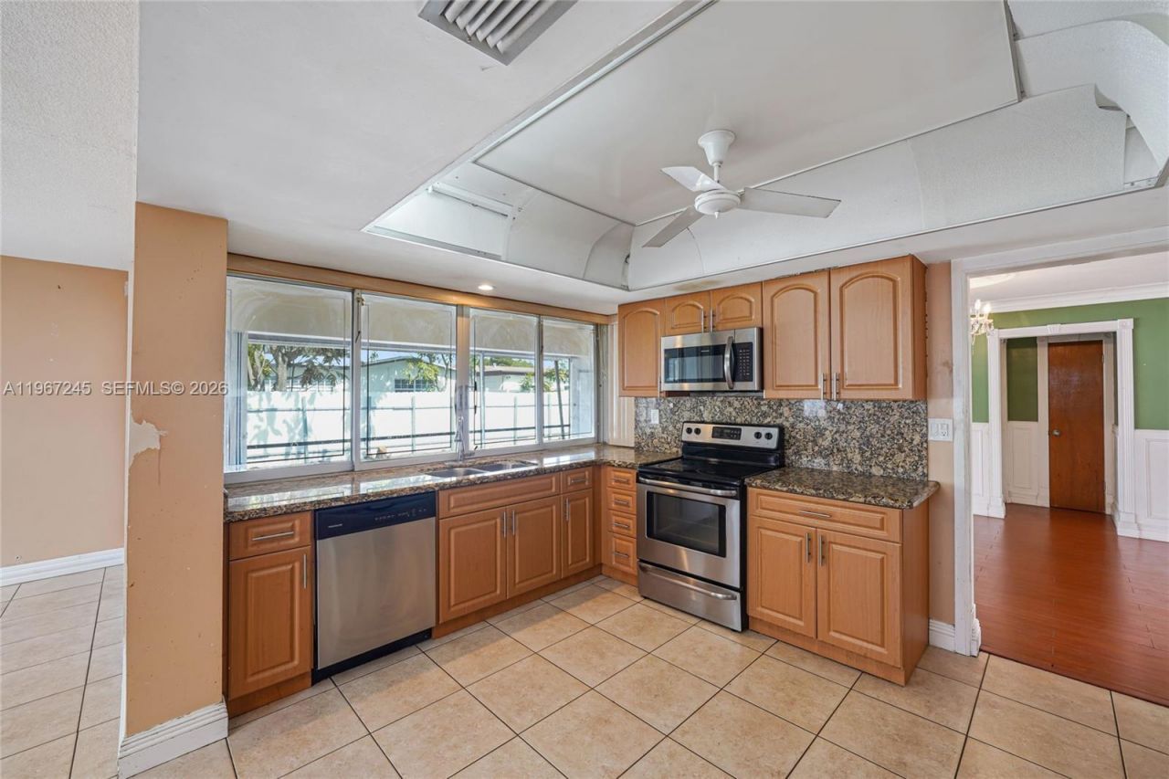 7637 Biltmore Blvd, Miramar, FL 33023 Photo