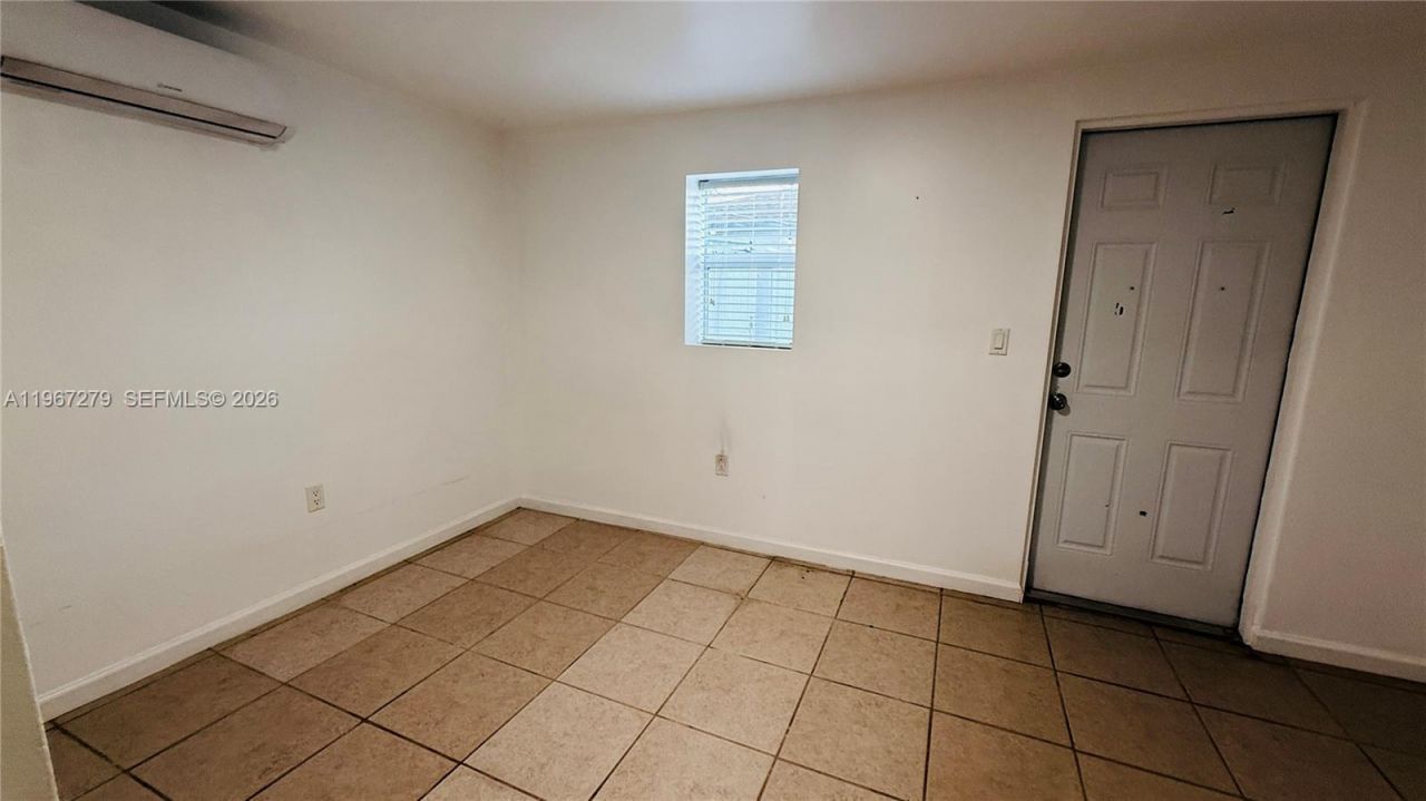 2318 Washington St, Hollywood, FL 33020 Photo