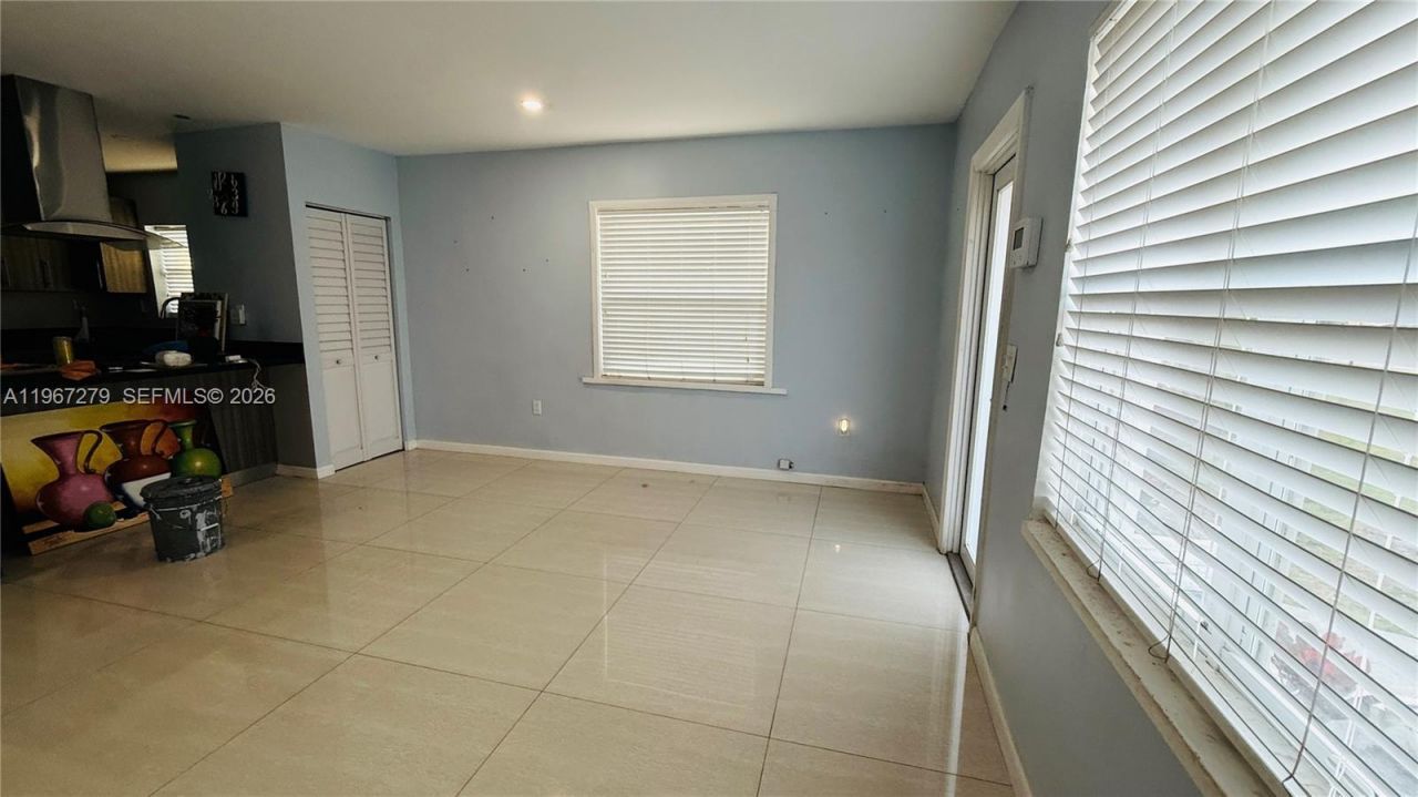 2318 Washington St, Hollywood, FL 33020 Photo