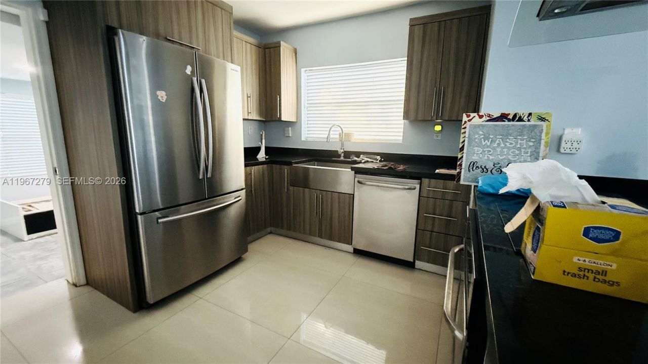 2318 Washington St, Hollywood, FL 33020 Photo