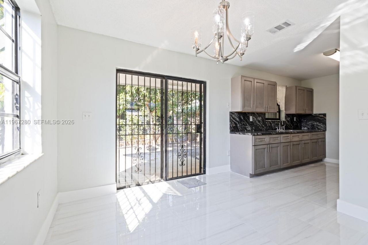 522 SW 3rd Ave , Homestead, FL 33030 Photo