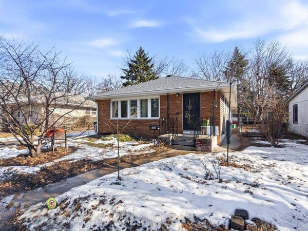 3035 Grand Street NE, Minneapolis, MN 55418