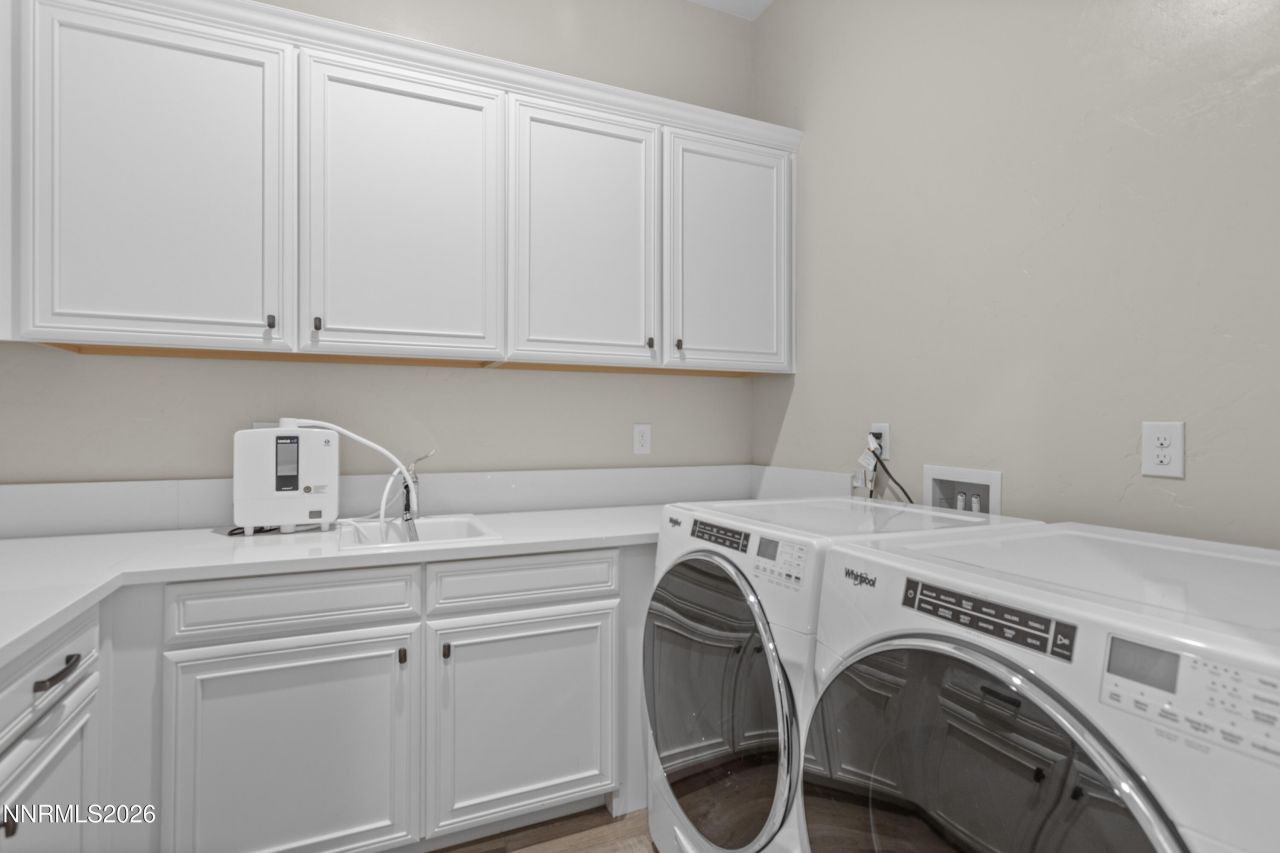 719 W Pleasant Oak Trail, Reno, NV 89511 Photo