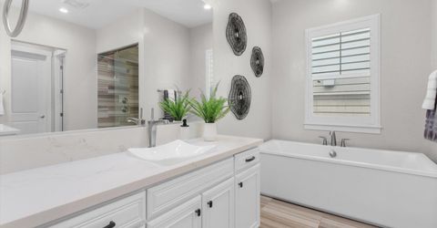 719 W Pleasant Oak Trail, Reno, NV 89511 Photo