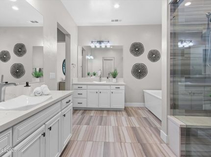 719 W Pleasant Oak Trail, Reno, NV 89511 Photo