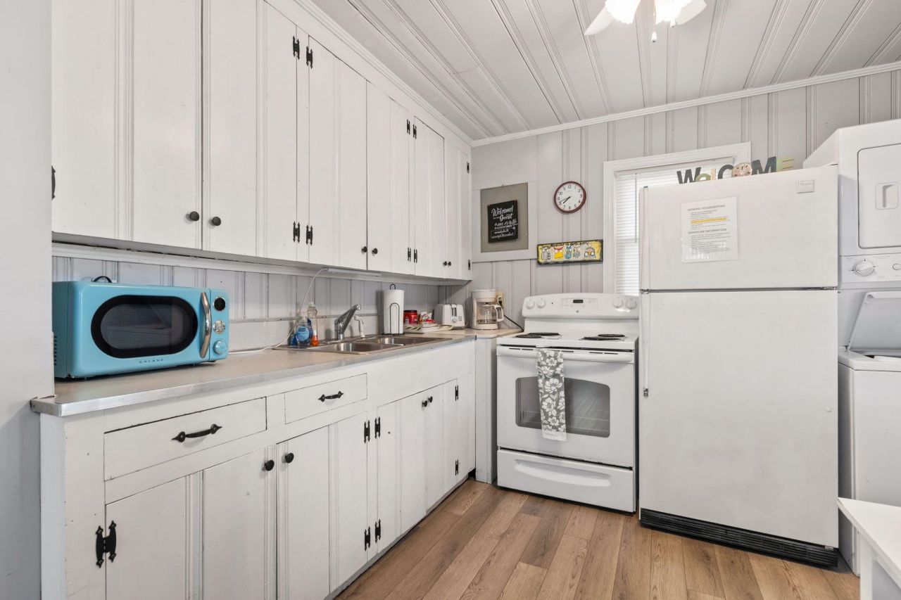 403 38th Ave. S  Photo 14