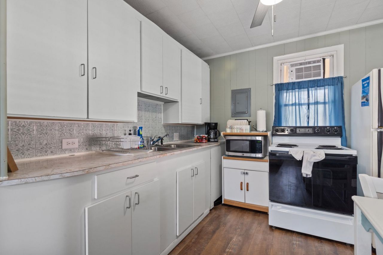 403 38th Ave. S  Photo 27