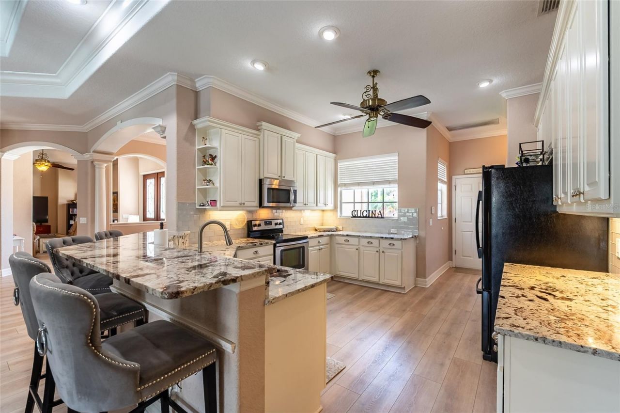 6615 Butlers Crest Drive, Bradenton, FL 34203 Photo