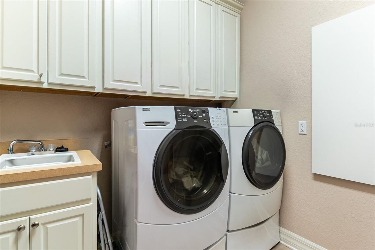 6615 Butlers Crest Drive, Bradenton, FL 34203 Photo