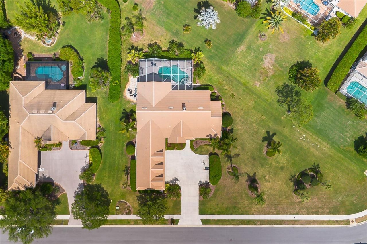 6615 Butlers Crest Drive, Bradenton, FL 34203 Photo