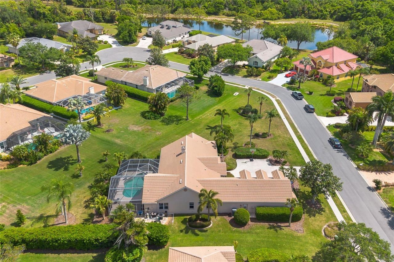 6615 Butlers Crest Drive, Bradenton, FL 34203 Photo