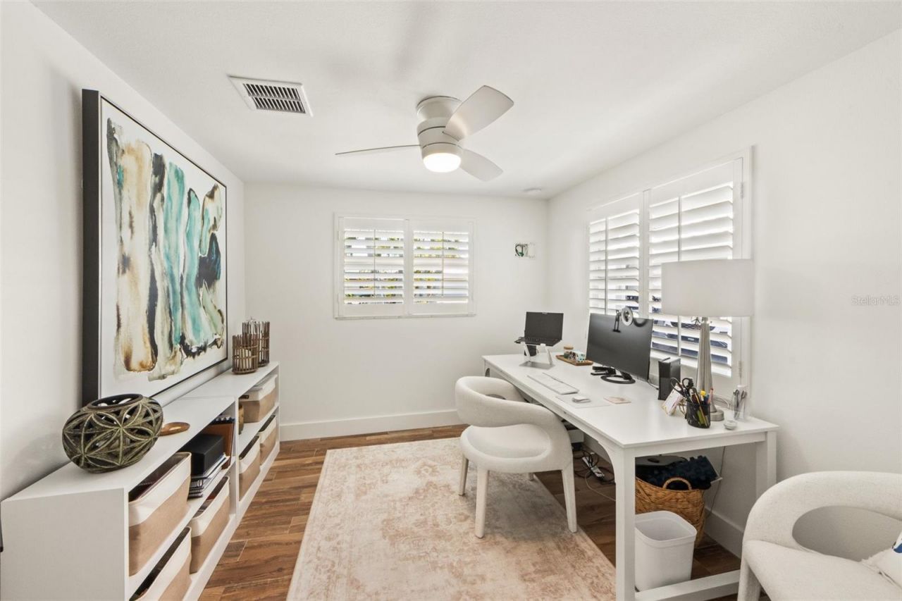 625 Dundee Lane, Holmes Beach, FL 34217 Photo