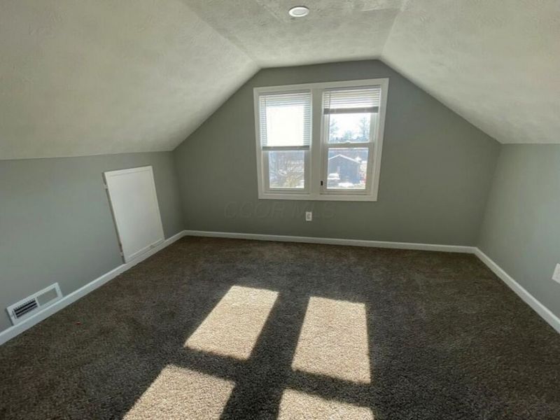 1166 Minnesota Avenue, Columbus, OH 43211 Photo 12