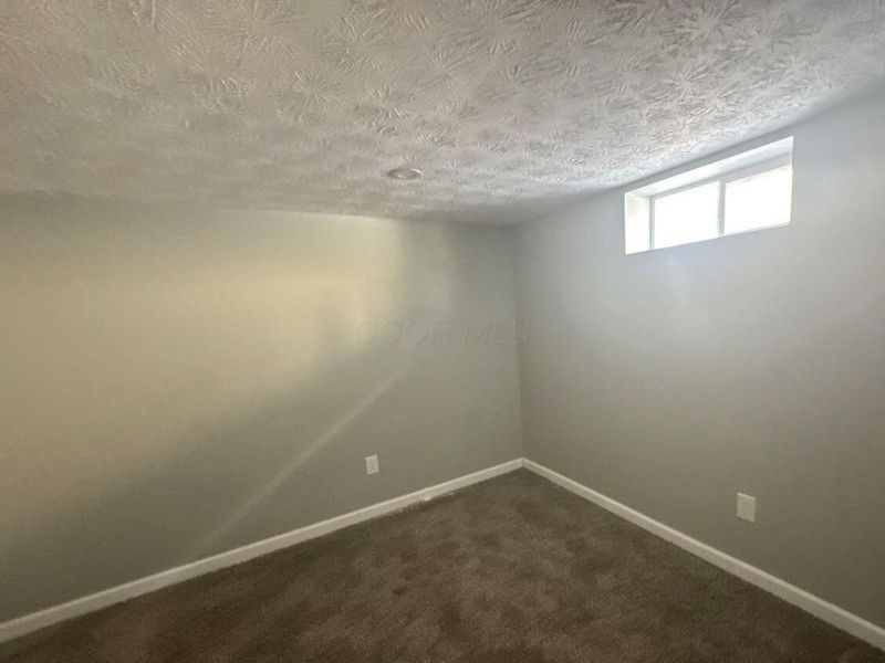 1166 Minnesota Avenue, Columbus, OH 43211 Photo 15
