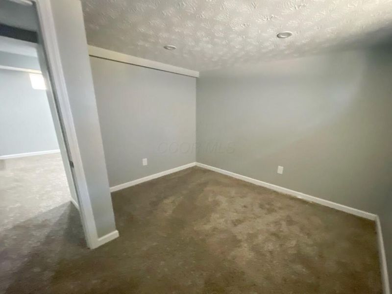 1166 Minnesota Avenue, Columbus, OH 43211 Photo 16