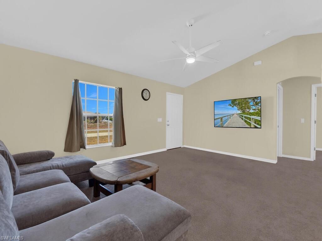 2120 SW 28th Ter, Cape Coral, FL 33914 Photo