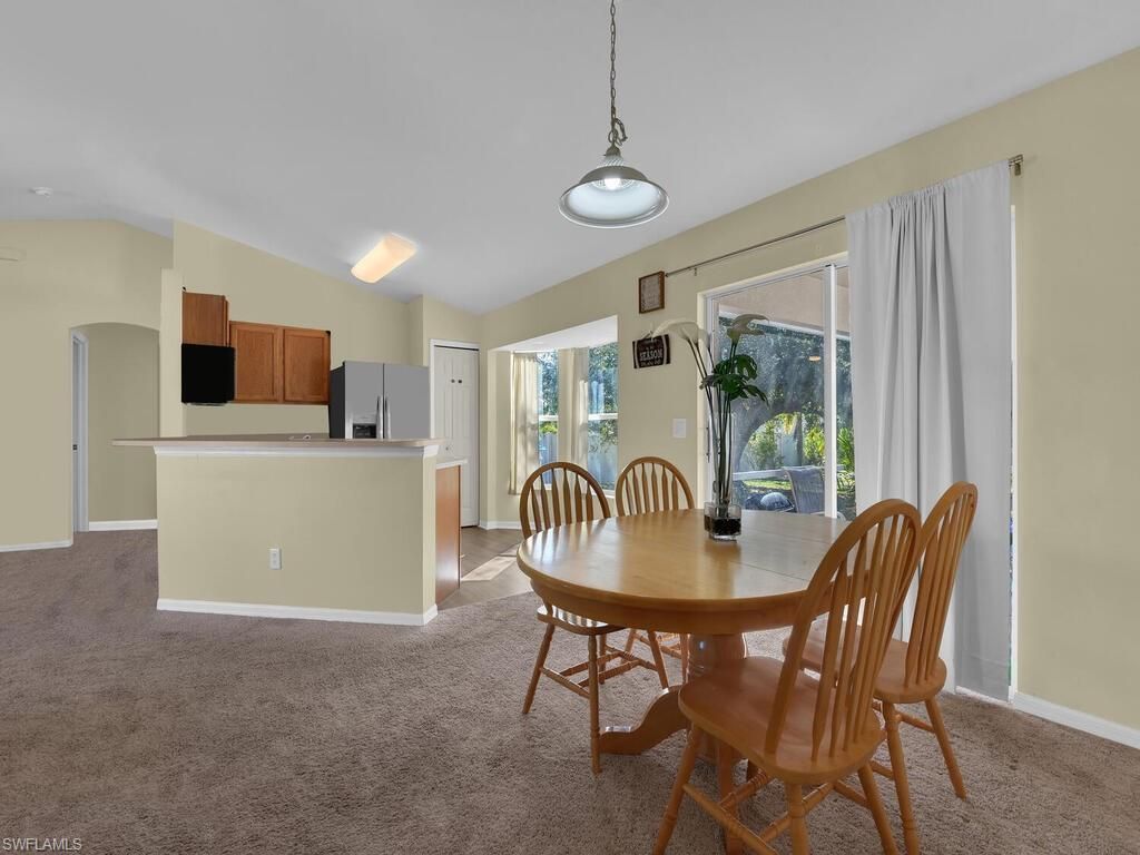 2120 SW 28th Ter, Cape Coral, FL 33914 Photo