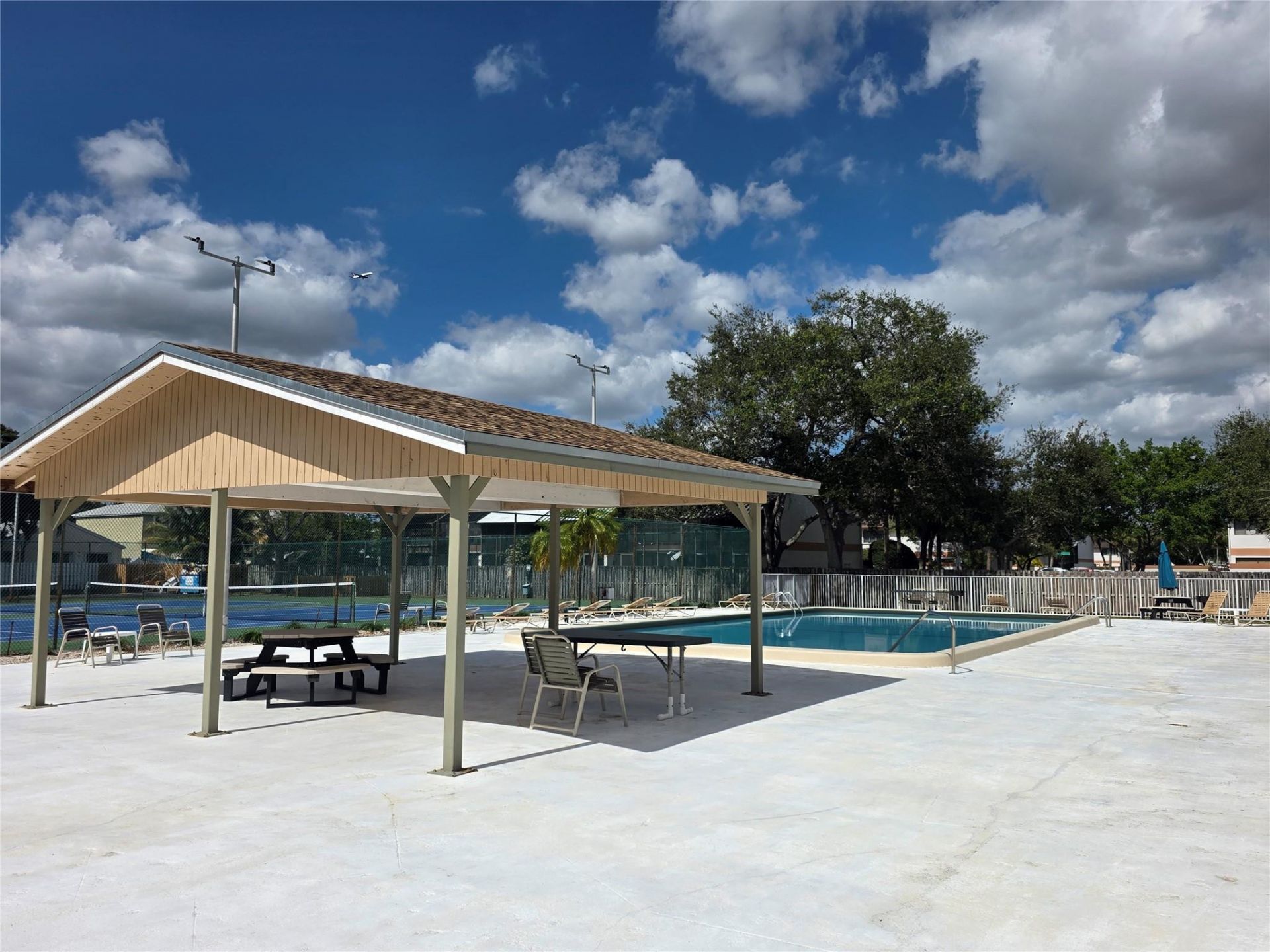 7173 Orange Drive, Unit 120, Davie, FL 33314 Photo