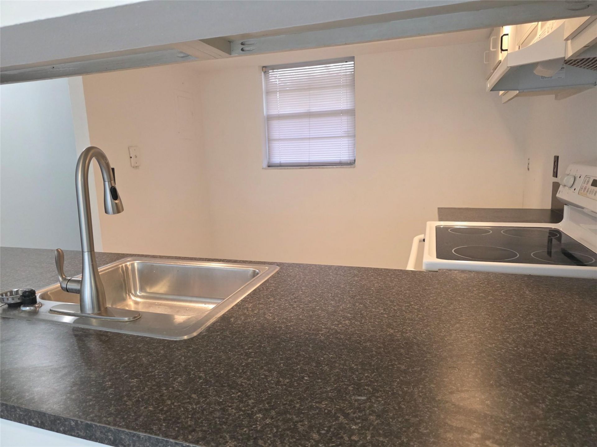 7173 Orange Drive, Unit 120, Davie, FL 33314 Photo