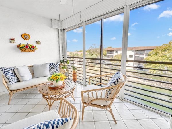 4975 E Sabal Palm Boulevard, Unit 408, Tamarac, FL 33319