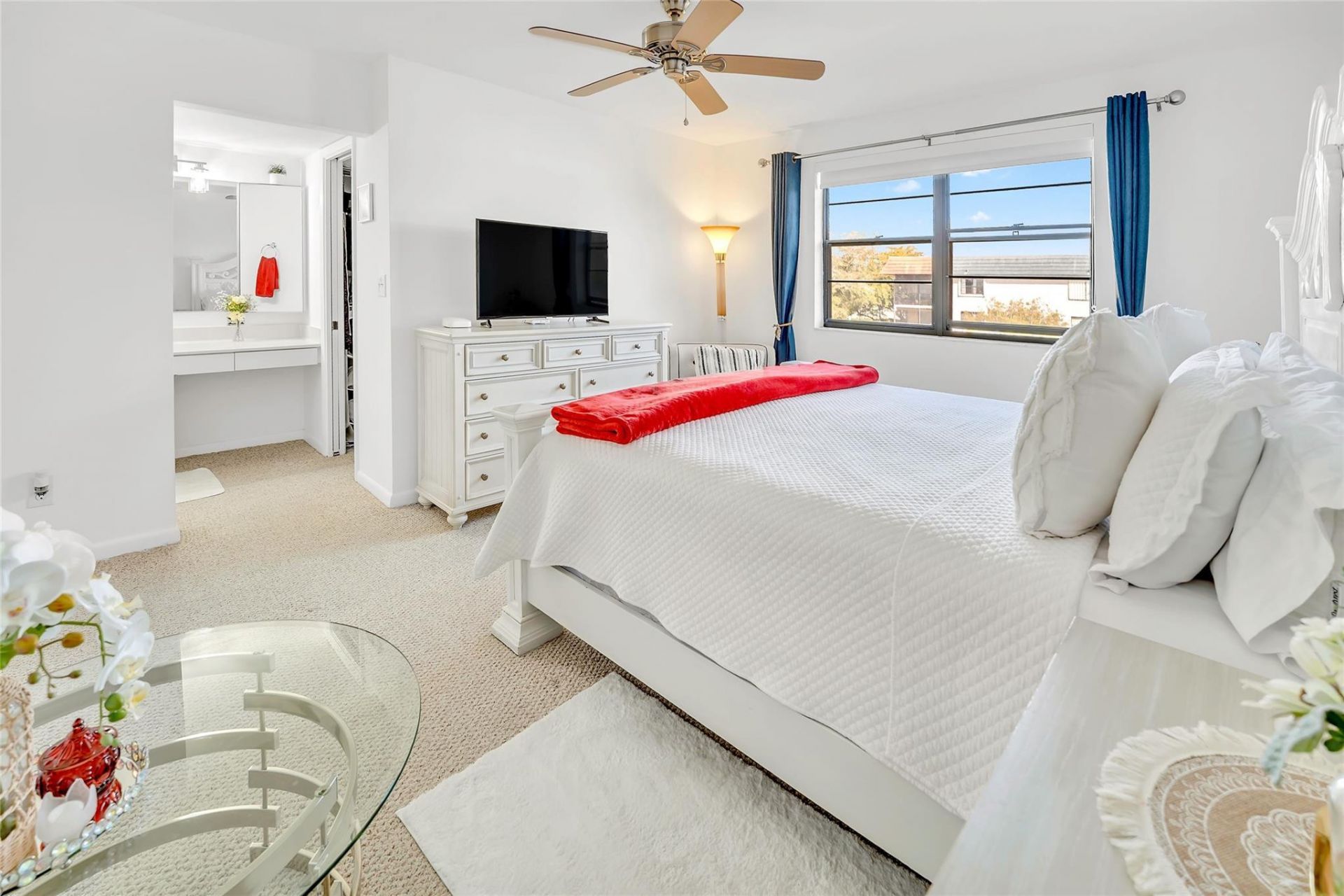 4975 E Sabal Palm Boulevard, Unit 408, Tamarac, FL 33319 Photo