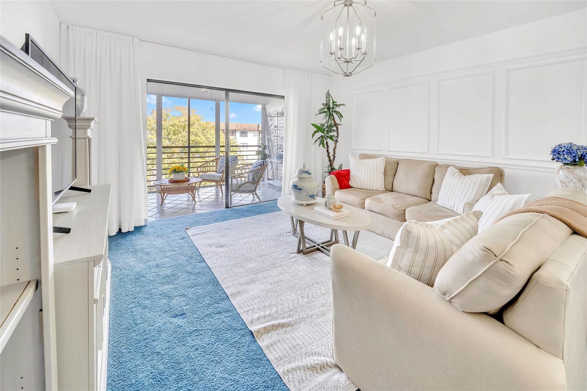 4975 E Sabal Palm Boulevard, Unit 408, Tamarac, FL 33319 Photo