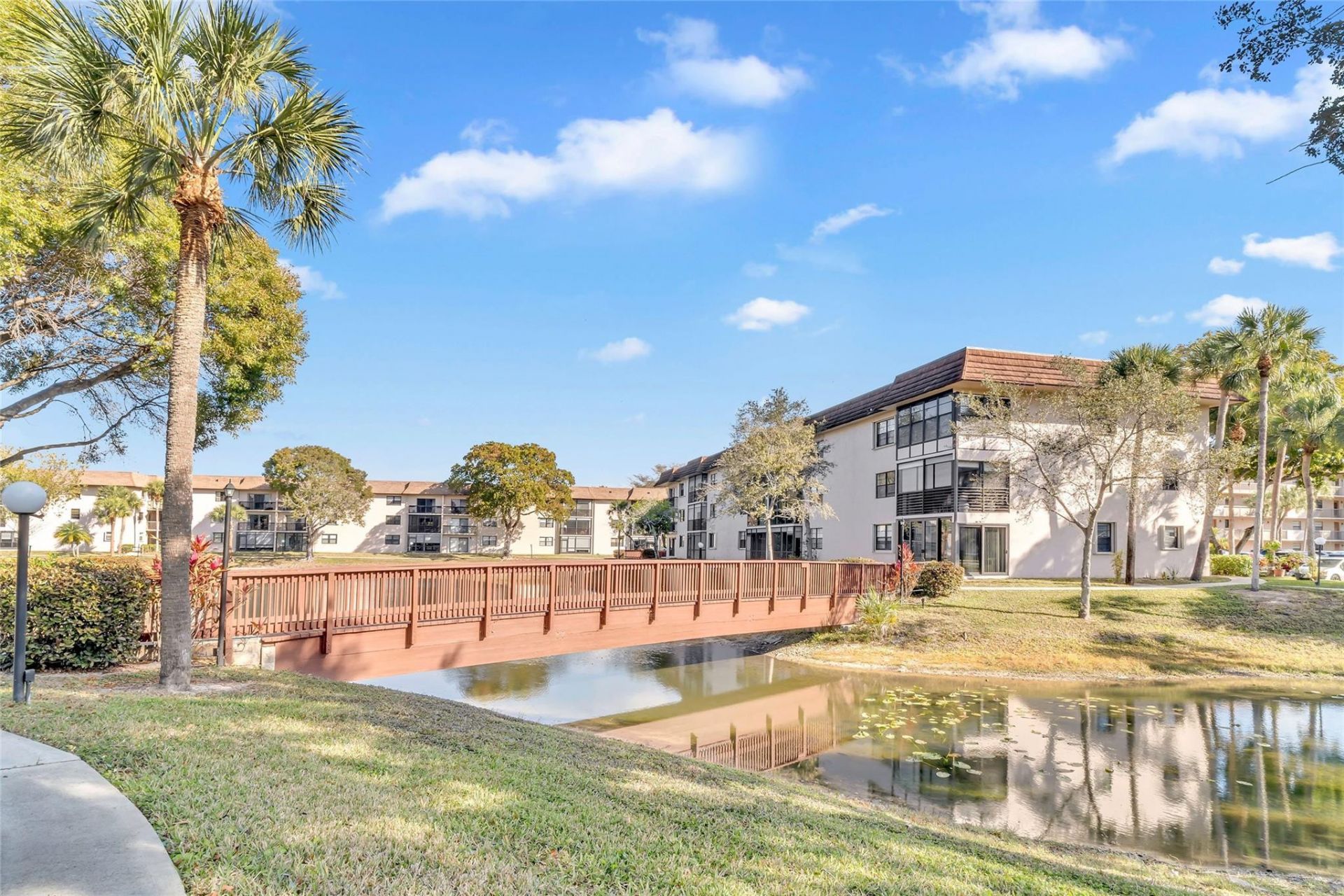 4975 E Sabal Palm Boulevard, Unit 408, Tamarac, FL 33319 Photo