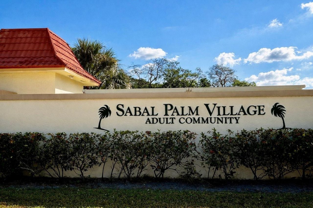 4975 E Sabal Palm Boulevard, Unit 408, Tamarac, FL 33319 Photo