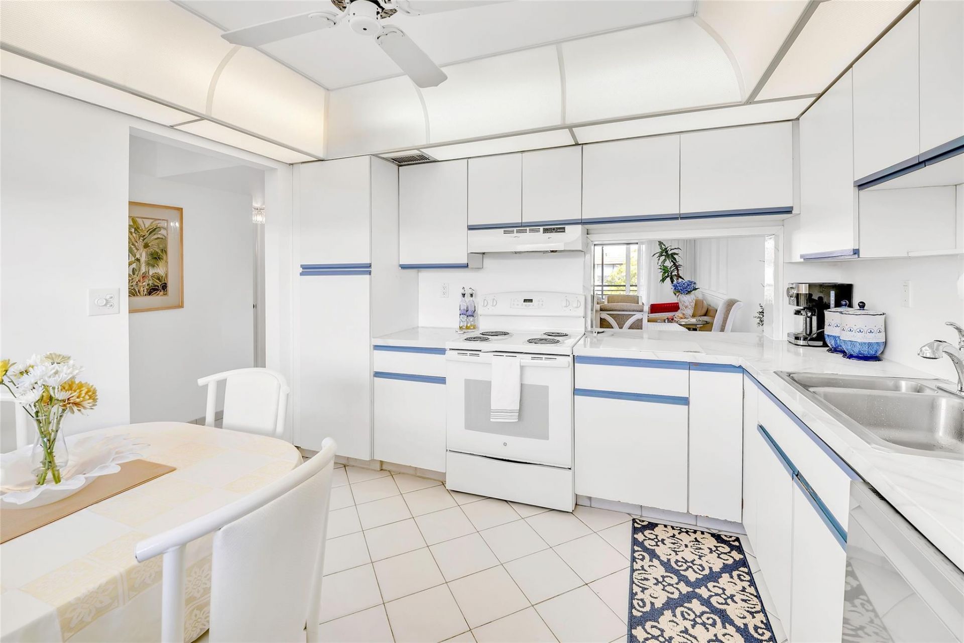 4975 E Sabal Palm Boulevard, Unit 408, Tamarac, FL 33319 Photo