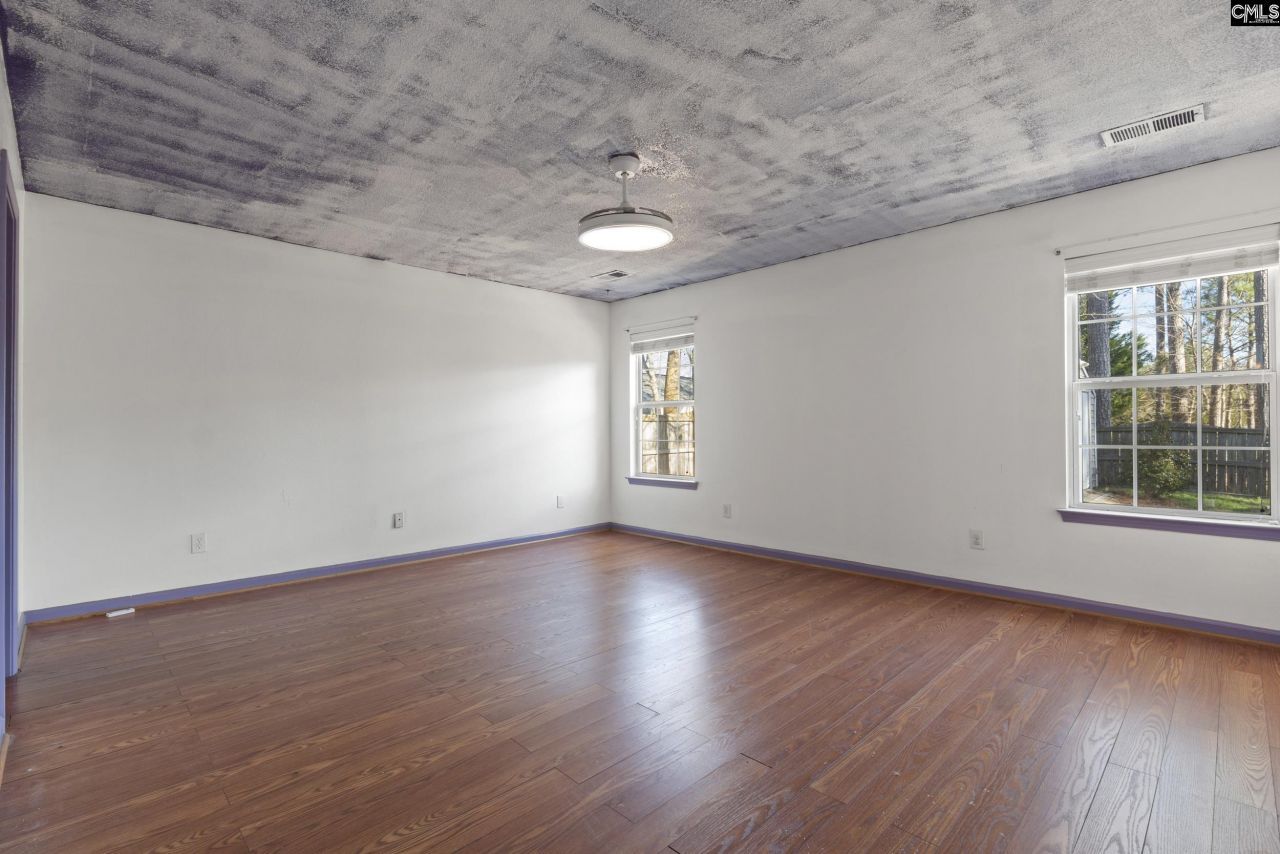 1104 Aderly Oak Drive  Photo 14