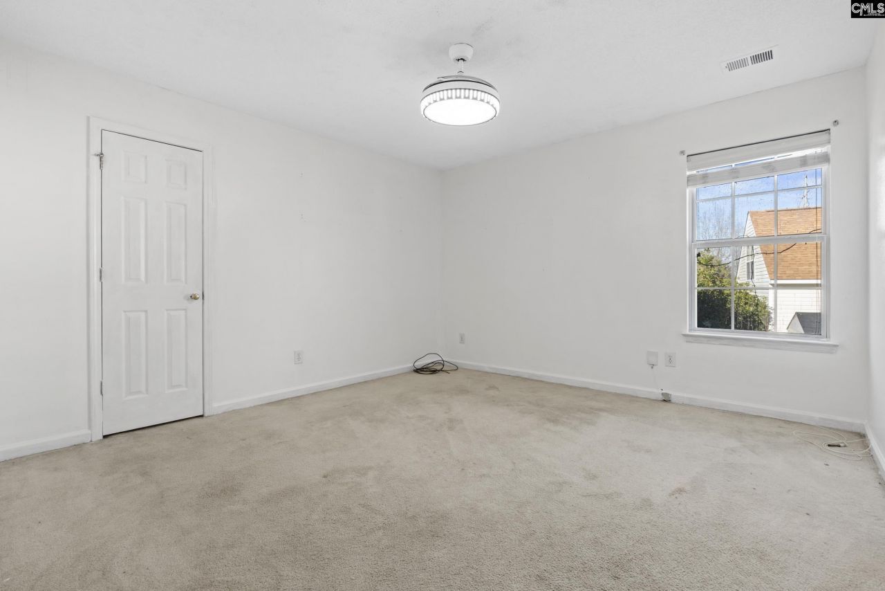 1104 Aderly Oak Drive  Photo 23