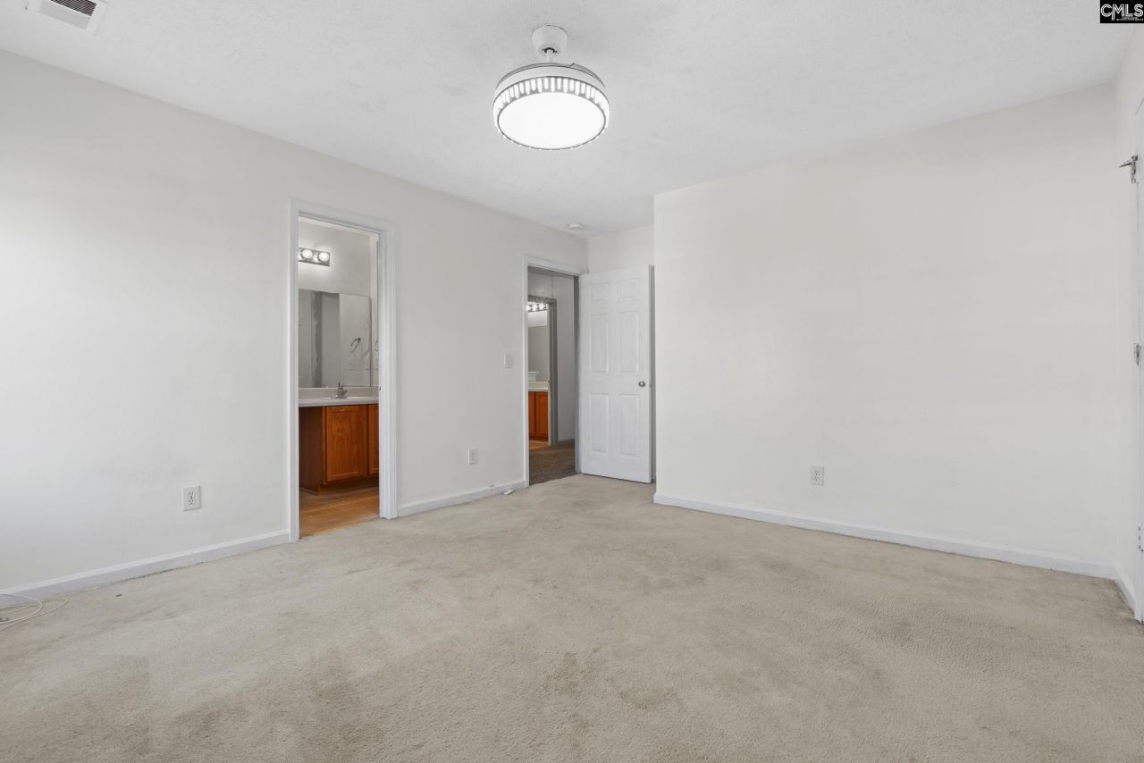 1104 Aderly Oak Drive  Photo 24