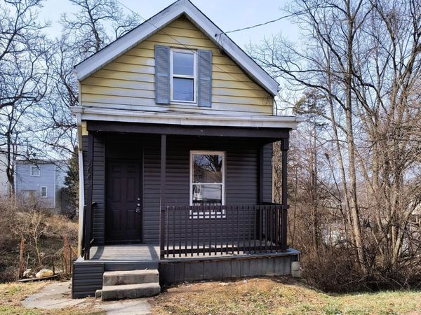 1647 Dewey Avenue, Cincinnati, OH 45205