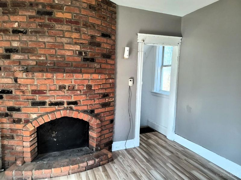 1647 Dewey Avenue, Cincinnati, OH 45205 Photo 3