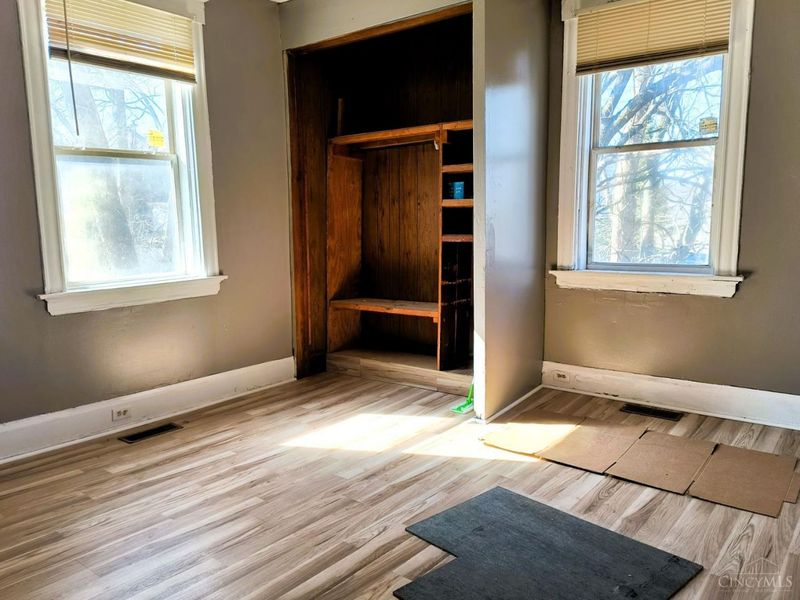 1647 Dewey Avenue, Cincinnati, OH 45205 Photo 6