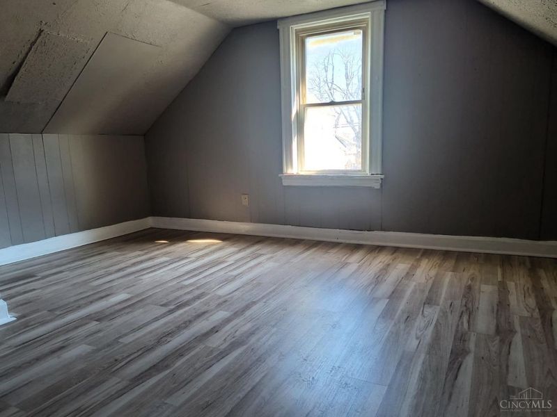 1647 Dewey Avenue, Cincinnati, OH 45205 Photo 8