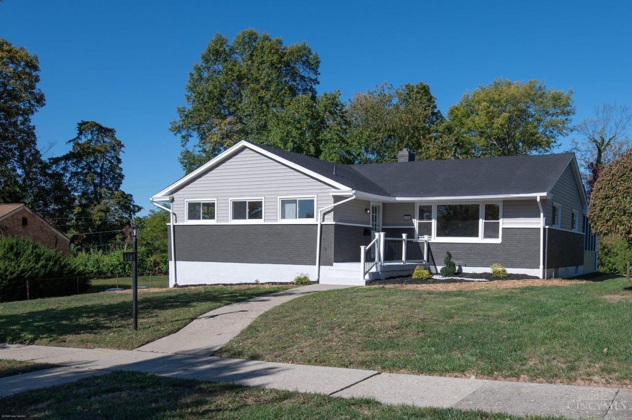 6085 Capri Drive, Cincinnati, OH 45224 Main Photo
