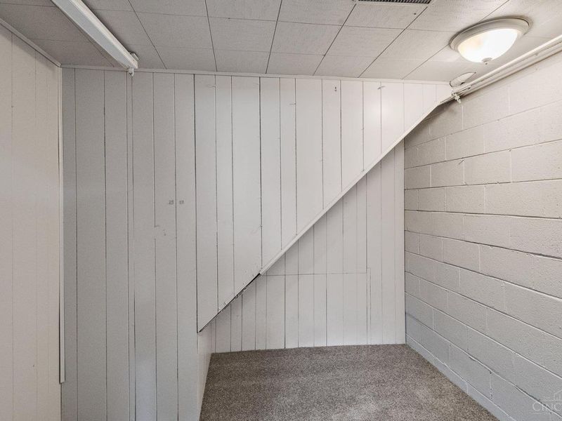 6085 Capri Drive, Cincinnati, OH 45224 Photo 30