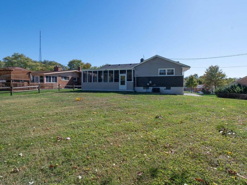 6085 Capri Drive, Cincinnati, OH 45224 Photo 37