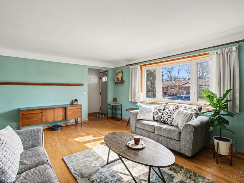 3336 Nandale Drive, Cincinnati, OH 45239 Photo 3